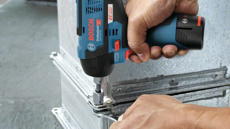 Bosch GDS 12V-115 12V Li-ion Accu Draaislagmoeraanzetter Set (2x 3.0Ah Accu) In L-Boxx - 115Nm - 3/8"- Koolborstelloos - Detailed view of the product