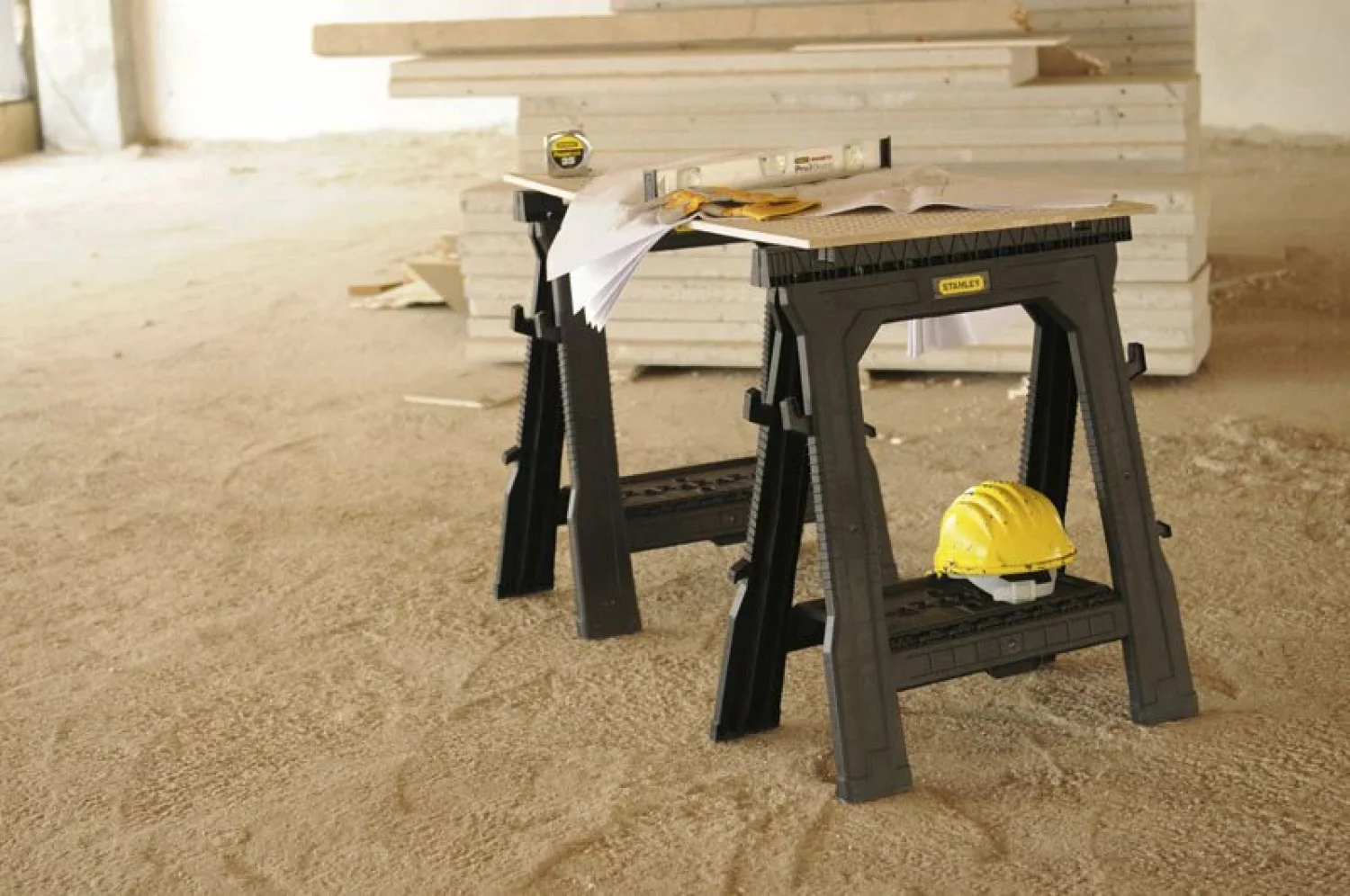 Stanley STST1-70713 Kunststof Schragen - Draagcapaciteit 450 Kg (set Van 2 Stuks) thumbnail 3