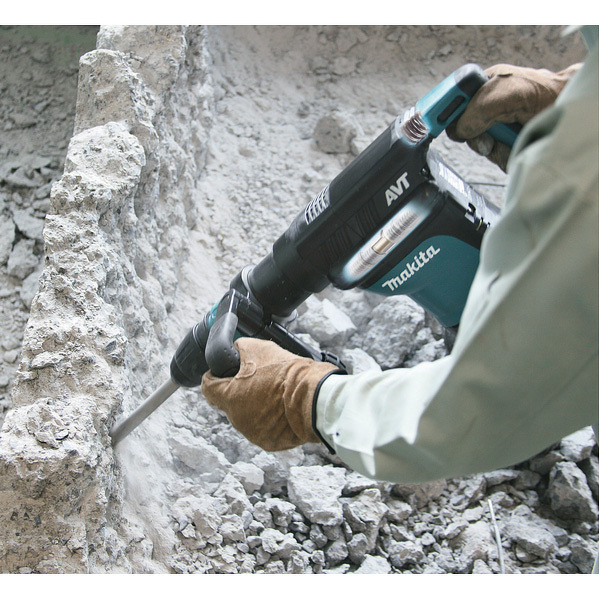 Makita HM1111C SDS-max Breekhamer In Koffer - 1300W - 11,2J - Detailed view of the product