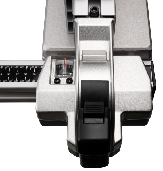 Makita 2704N Zaagtafel - 1650W - 260 X 30mm - Detailed view of the product