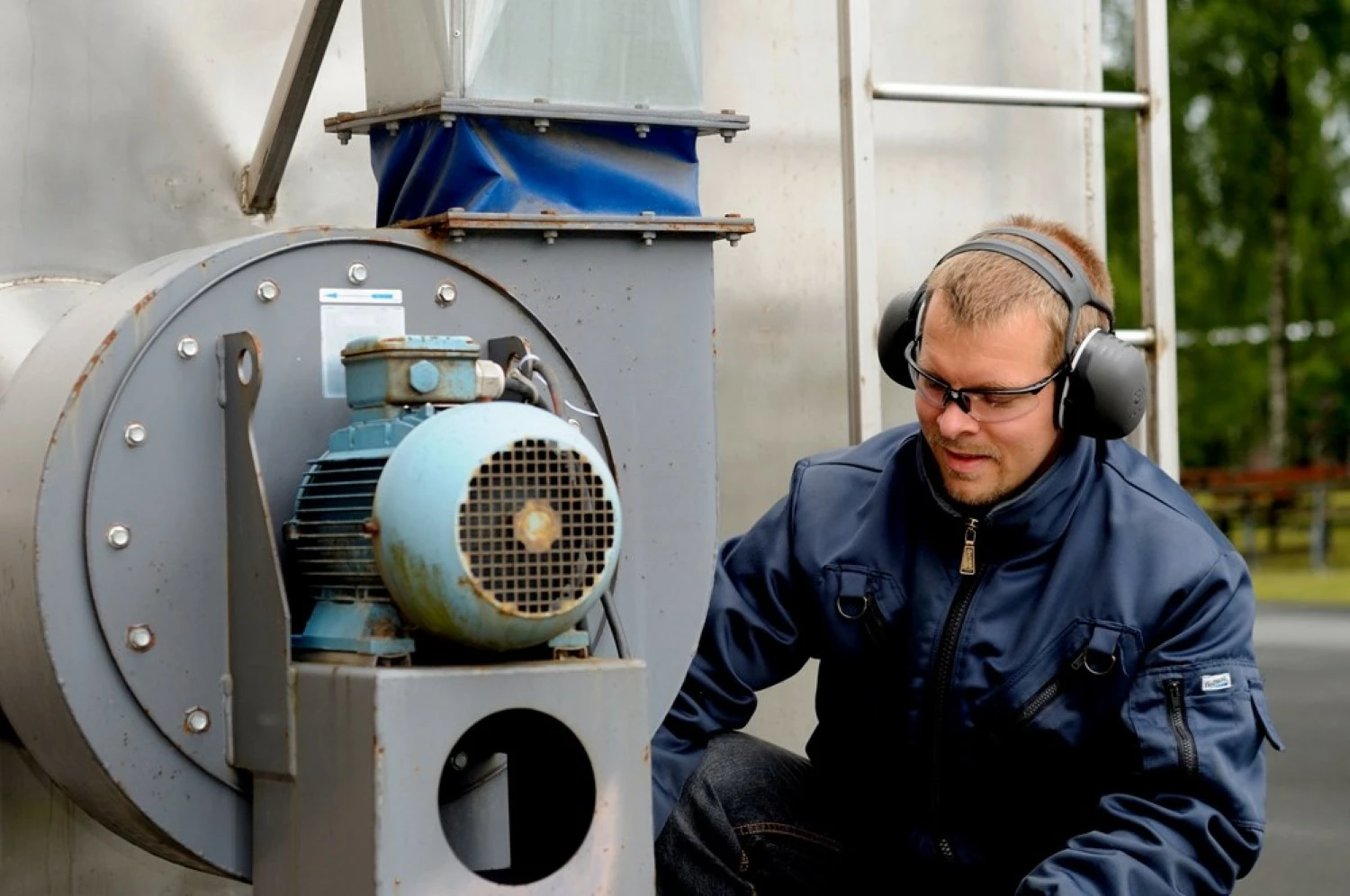 3M™ PELTOR™ X5 Gehoorkap Met Hoofdbeugel