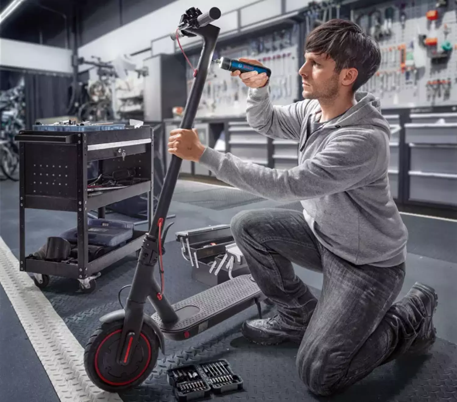 Bosch GO (GEN 3) 3,6V Accu Schroevendraaier Set In Koffer - 5 Nm thumbnail 4