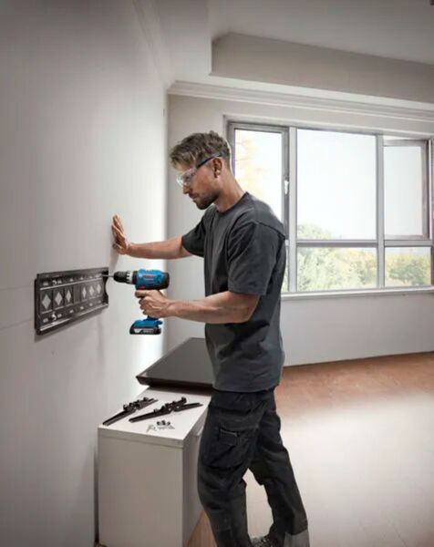 Bosch GSB 18V-25 18V Accu Klopboor-/schroefmachine Set (2x 2,0 Ah) In L-boxx - Detailed view of the product