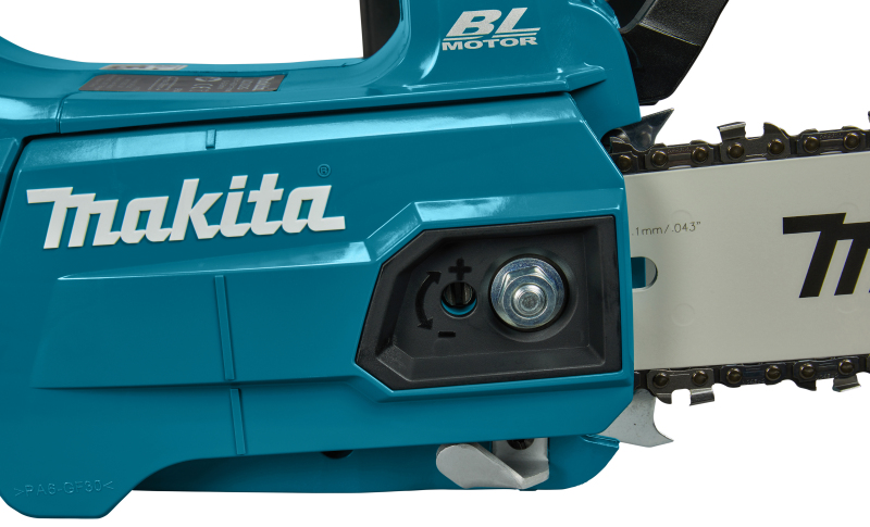 Makita UC002GZ XGT 40V Max Li-Ion Accu Tophandle Kettingzaag Body - 25 Cm - Detailed view of the product