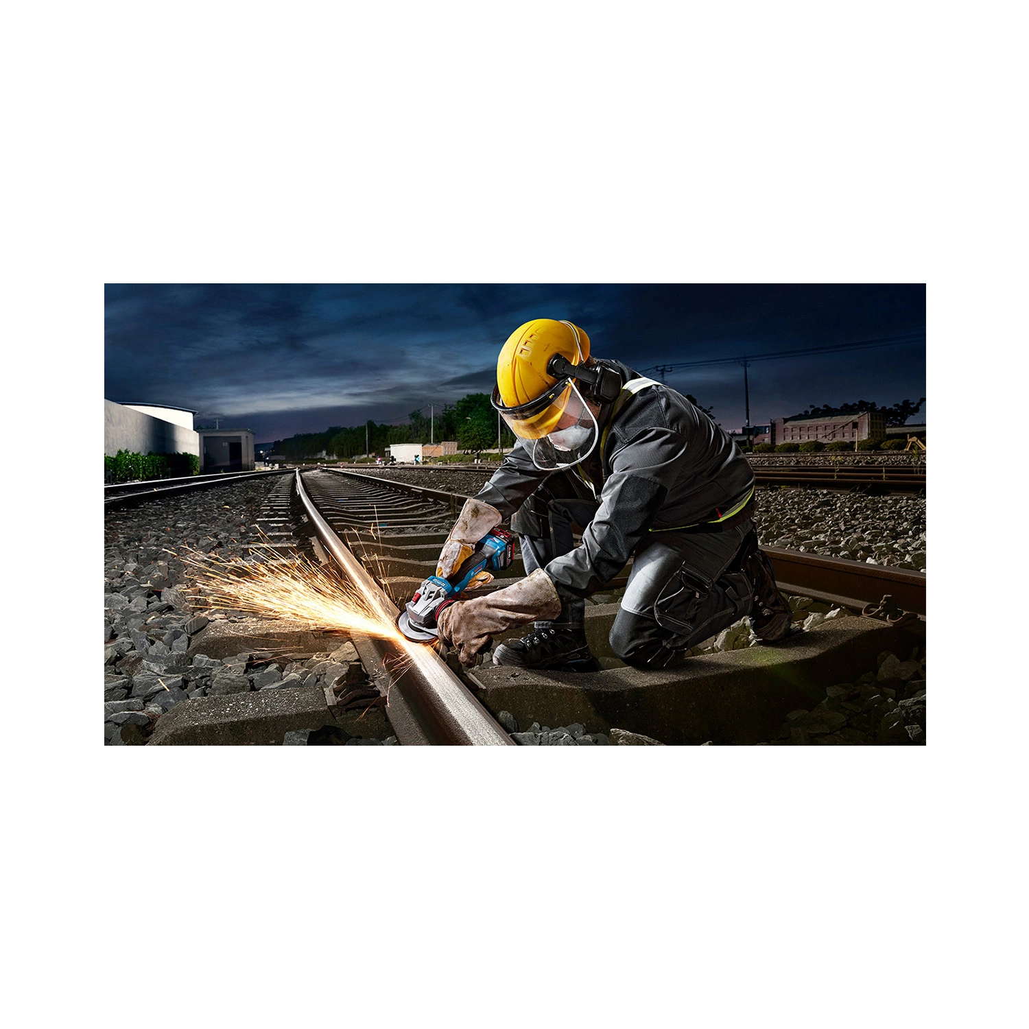 Bosch PRO GWS 18V-11 Accu Haakse Slijper Body In L-boxx thumbnail 4