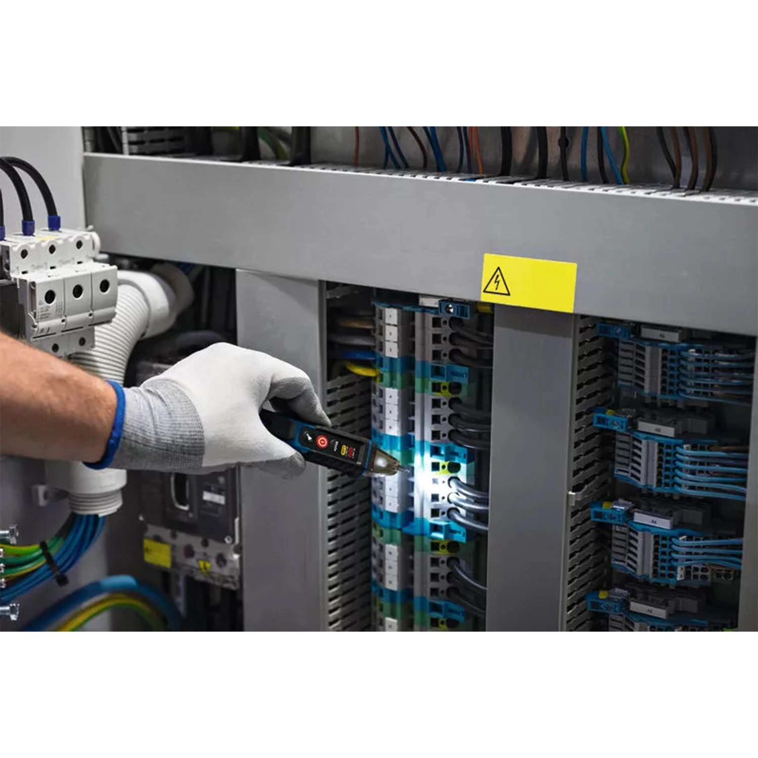 Bosch GVD 1000-17 Contactloze Spanningstester - AC 24-1000 V / 90-1000 V - CAT IV 1000 V thumbnail 4