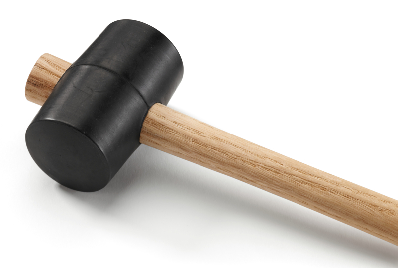 Hultafors GU 55 Rubberen Hamer - Houten Handgreep - 320 Gram - Detailed view of the product