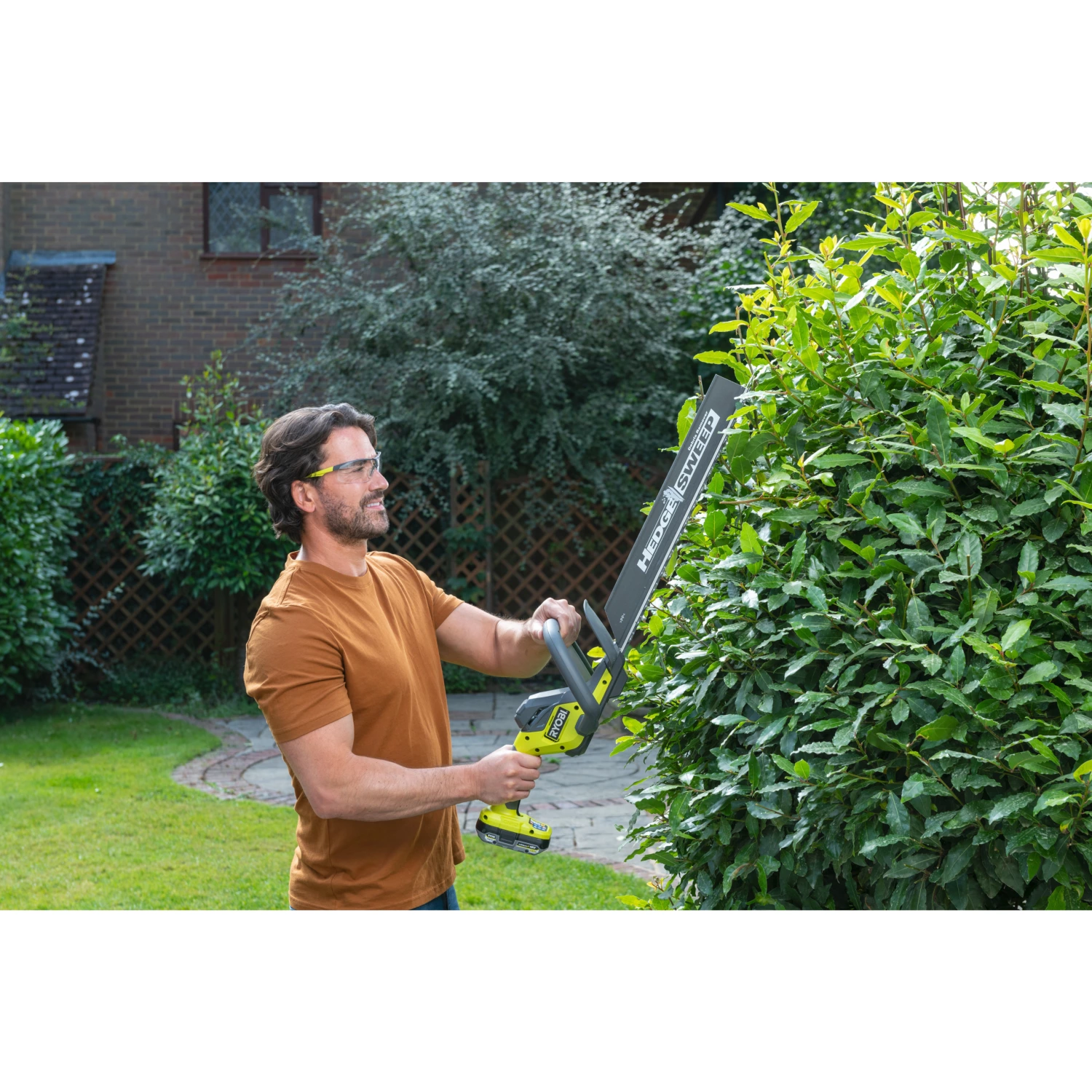 Ryobi RY18HT45A-120 One+ 18V Accu Heggenschaar set 2.0Ah - 45cm