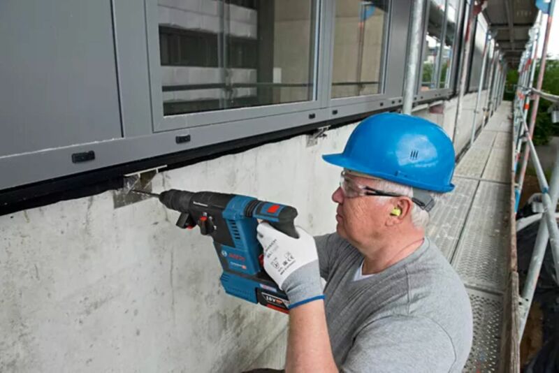 Bosch GBH 18V-26 F 18V Li-Ion Accu SDS-plus Combihamer Body In L-Boxx - 2,6J - Koolborstelloos - Detailed view of the product
