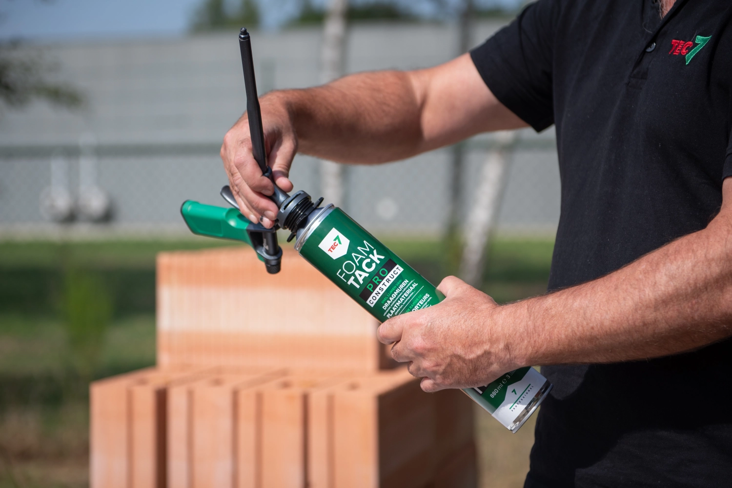 TEC7 FoamTack Pro Construct Combipack (10x 880ml, Reiniger En Gun) thumbnail 3