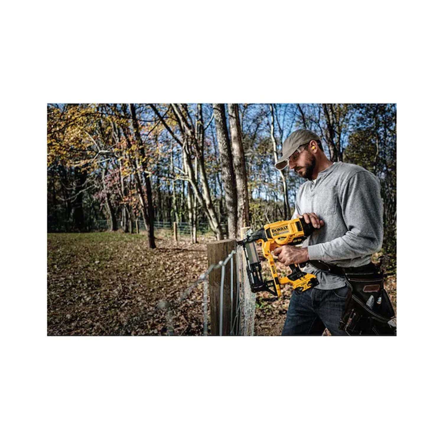 DeWALT DCFS950P2 18V Li-ion Accu Hekwerktacker Set (2x 5.0Ah Accu) In Koffer - 9Ga - 40/45/50mm thumbnail 4