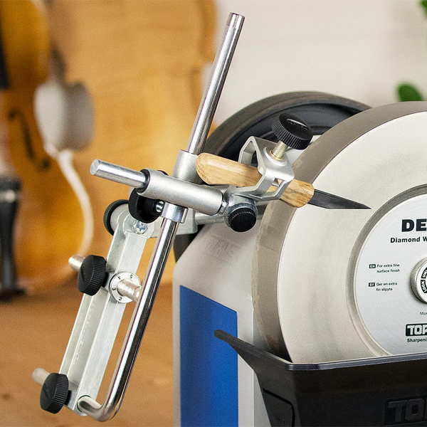 Tormek SVD-186 R Slijpmal Voor Gutsen - Detailed view of the product