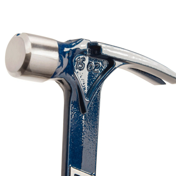 Estwing Rechte Klauwhamer Ultra - Vinyl Blauwe Handgreep - 530 Gram Kopgewicht - Detailed view of the product