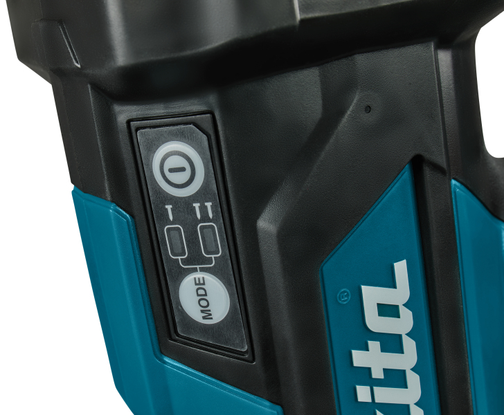 Makita DBN900ZK 18V Li-Ion Accu Constructietacker Body In Koffer - 50-90mm - D-kop Nagels - Detailed view of the product