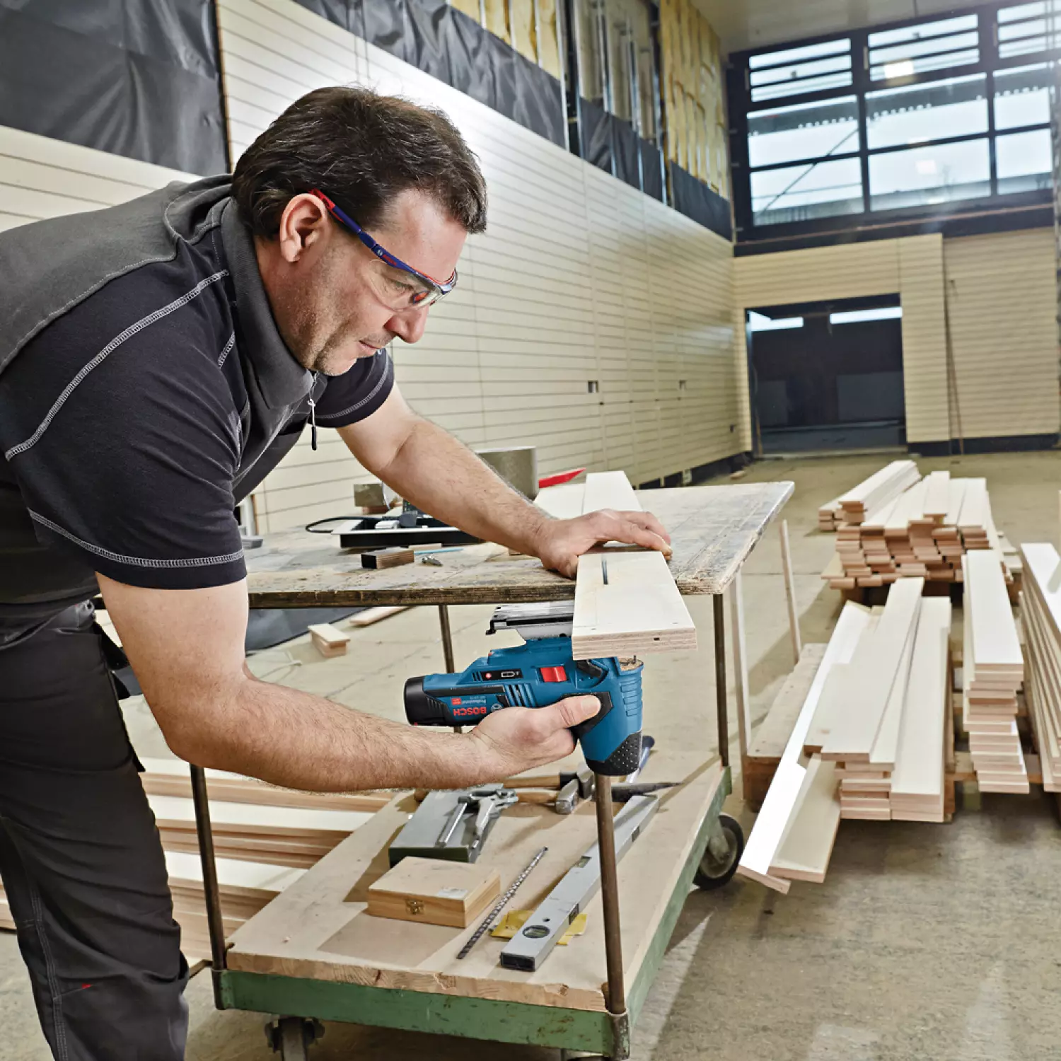 Bosch GST 12V-70 12V Li-Ion Accu Decoupeerzaag Set (2x 3.0Ah Accu) In L-Boxx - T-greep - Variabel thumbnail 3