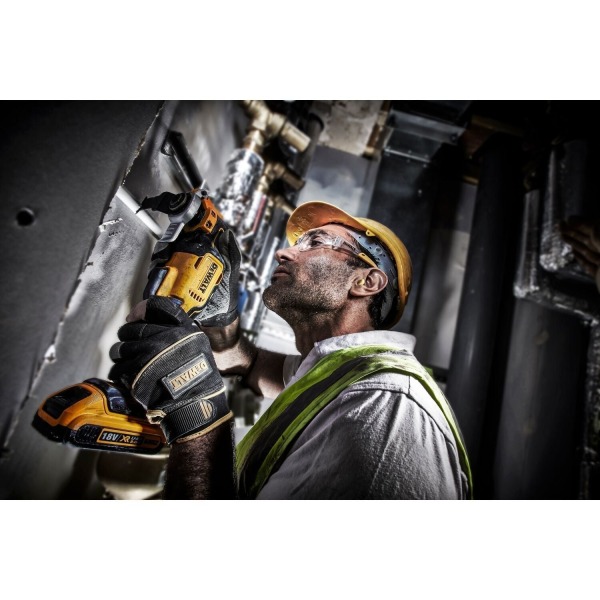 DeWALT DCS356N 18V Li-ion XR Accu Multitool Body - Koolborstelloos - Detailed view of the product