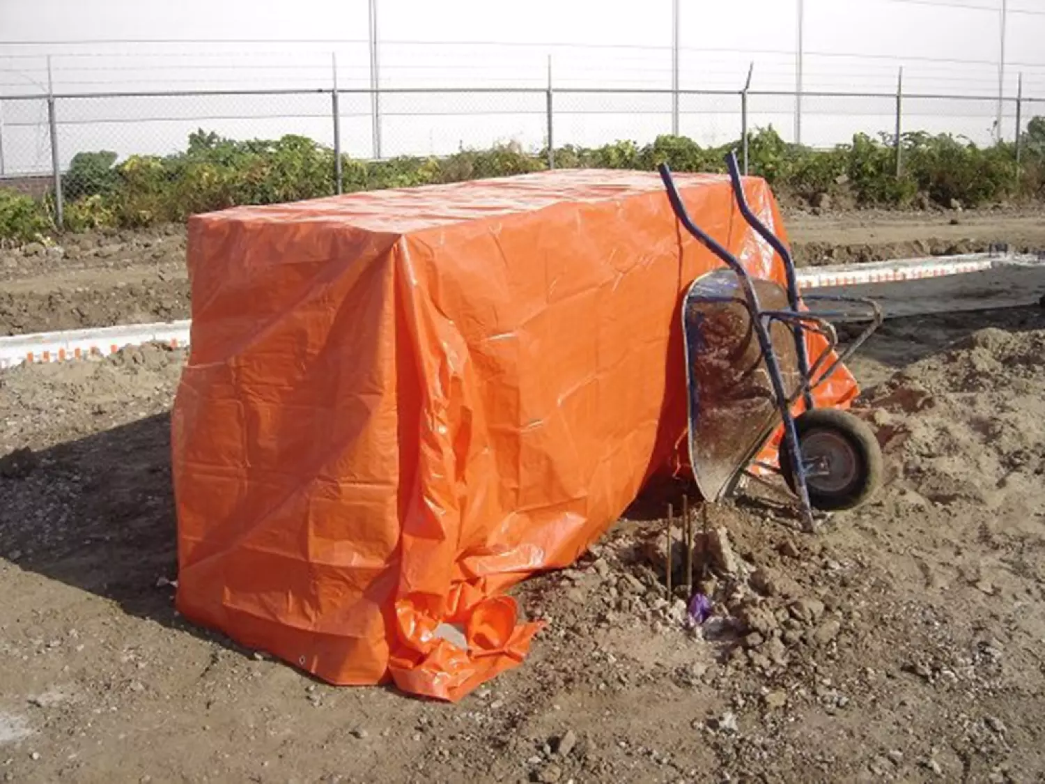 Little Jumbo 34100405 Dekzeil - Oranje - 4 X 5m - 100 Gr/m² - Met Stalen Ogen thumbnail 2