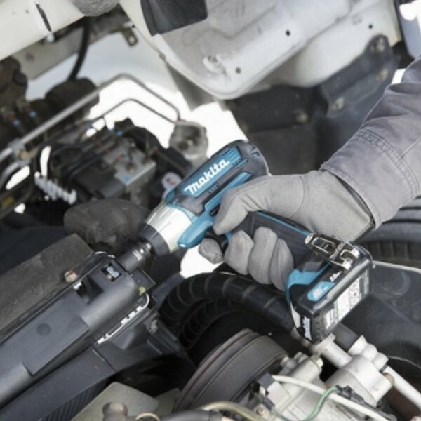 Makita TW140DZ 10,8V Li-Ion Accu Slagmoersleutel Body - 140Nm - 3/8" - Detailed view of the product