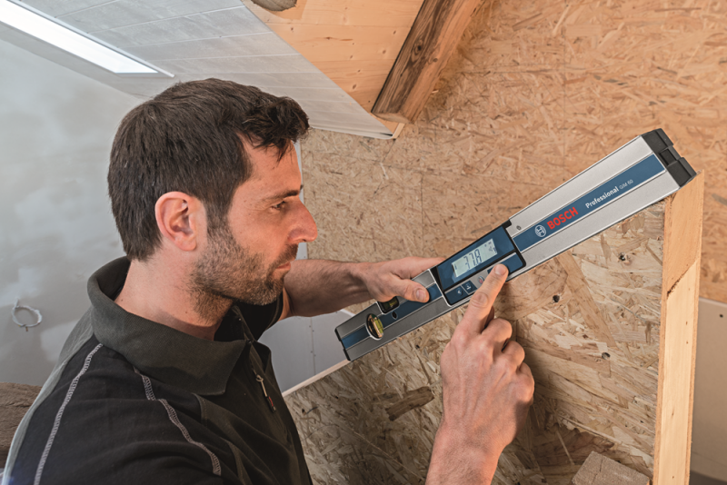 Bosch GIM 60 Digitale Hoekmeter In Tas - 360 - Detailed view of the product