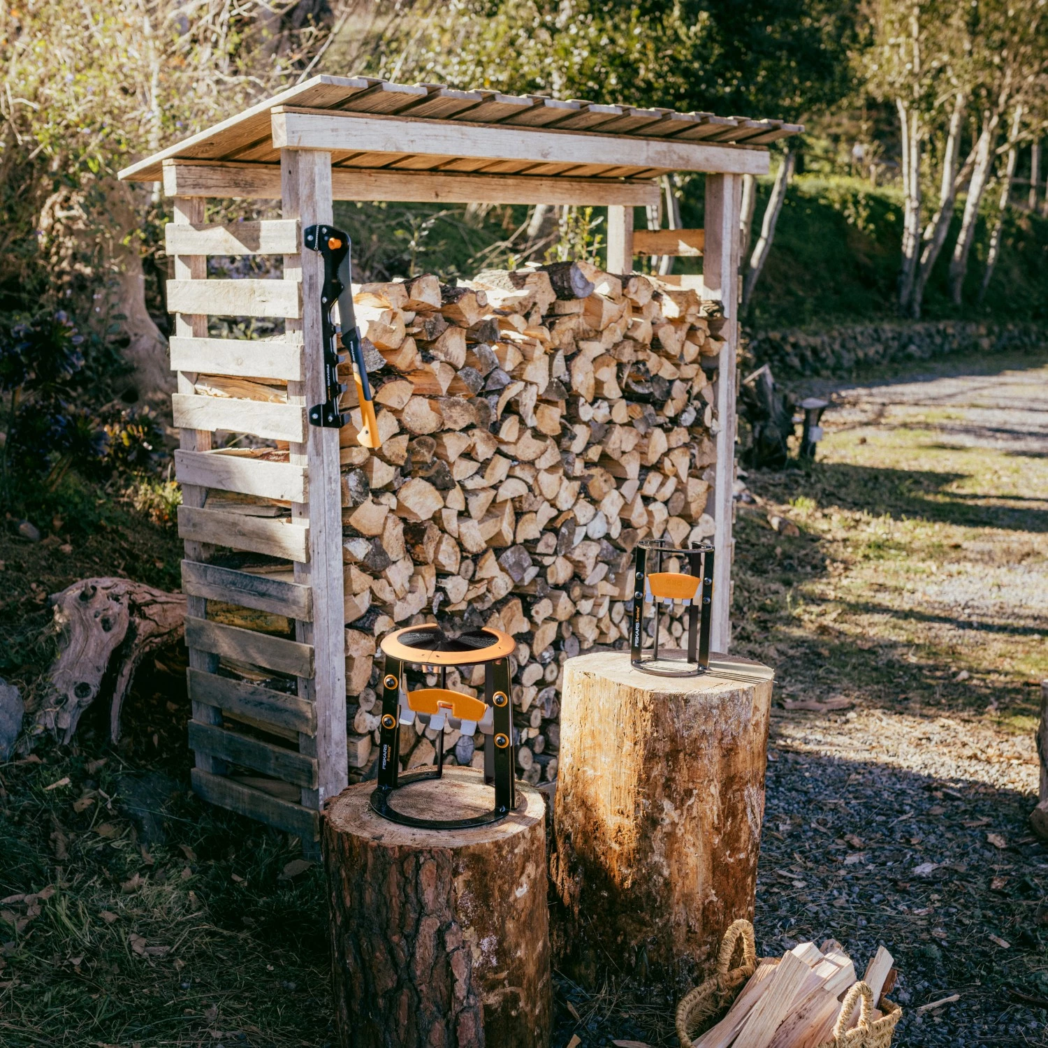 Fiskars 1079158 X-serie Wandklover Voor Aanmaakhout Montage - 475mm thumbnail 3