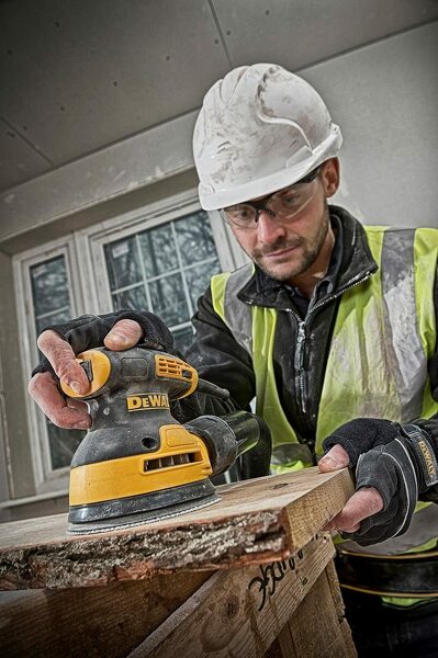 DeWALT DWE6423 Excentrische Schuurmachine - 280W - 125mm - Variabel - Detailed view of the product