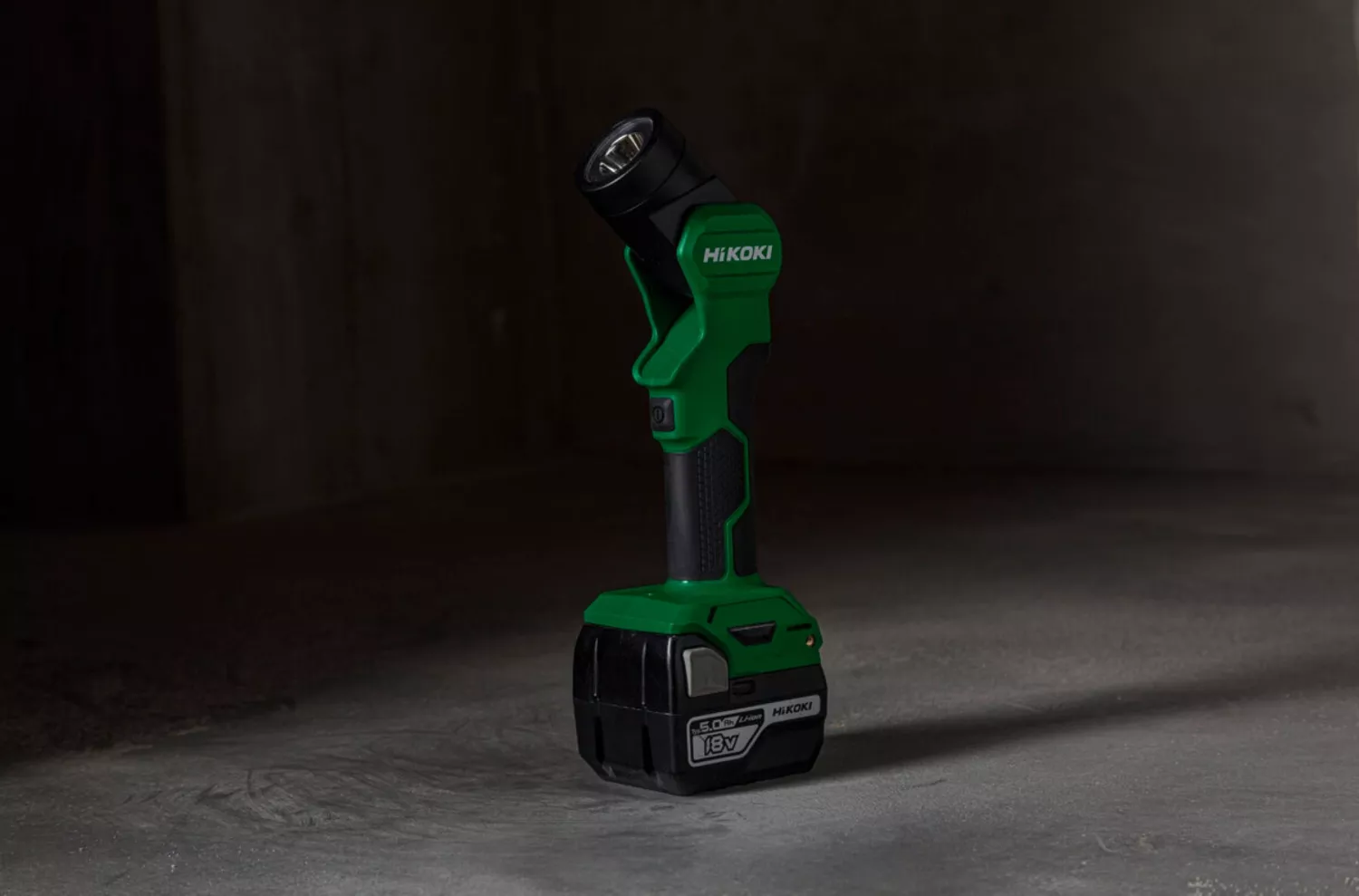 HiKOKI UB18DEW4Z 18V Li-Ion Accu Lamp Body - 250Lm thumbnail 3