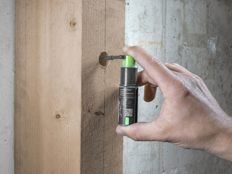 Pica 2020 Powder Markeerspray Diep Gat - Groen - Detailed view of the product