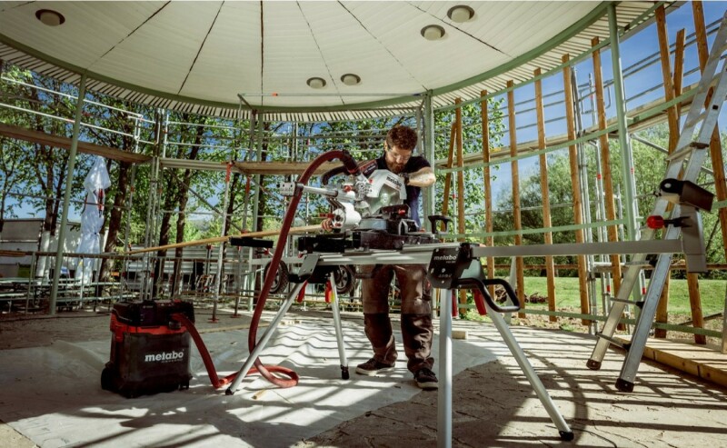 Metabo KGS 18 LTX BL 216 LiHD Accu Afkortzaag Body - 216 X 30mm - Detailed view of the product