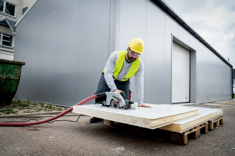 Metabo KS 85 FS Cirkelzaag Incl. Geleiderail - 2000W - 235mm - Detailed view of the product