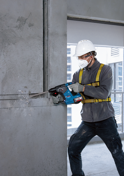 Bosch GBH 18V-24 C 18V Li-ion Accu Boorhamer Set (2x 5.0Ah) In L-Boxx - 2,4J - 30mm - Detailed view of the product