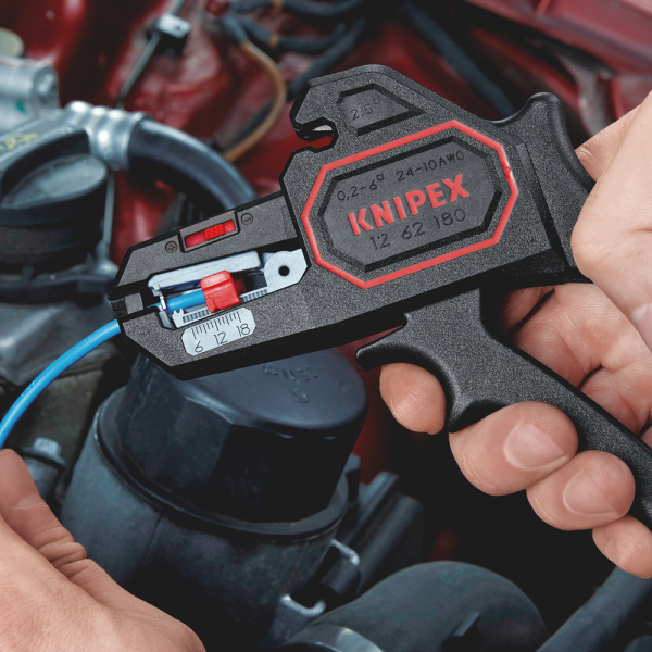 Knipex 1262180 Afstriptang - Zelfinstellend - 180mm - Detailed view of the product