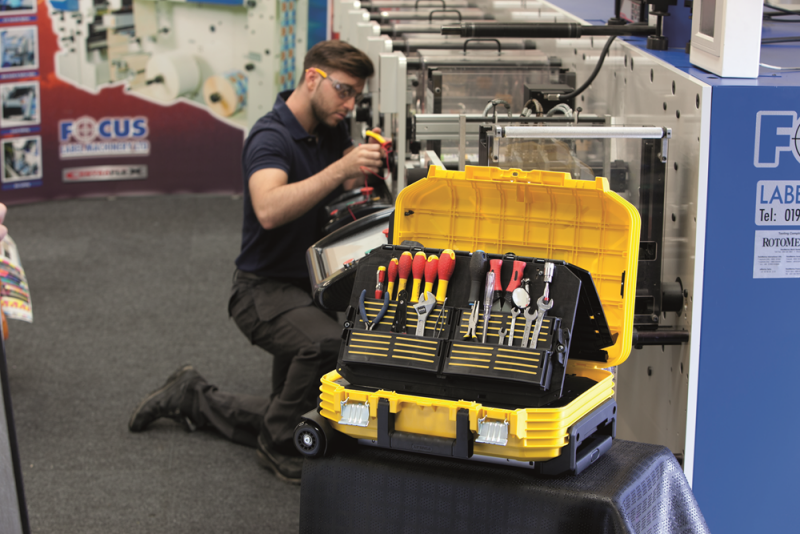 Stanley FMST1-72383 Fatmax Technicus Koffer Met Wielen - Detailed view of the product