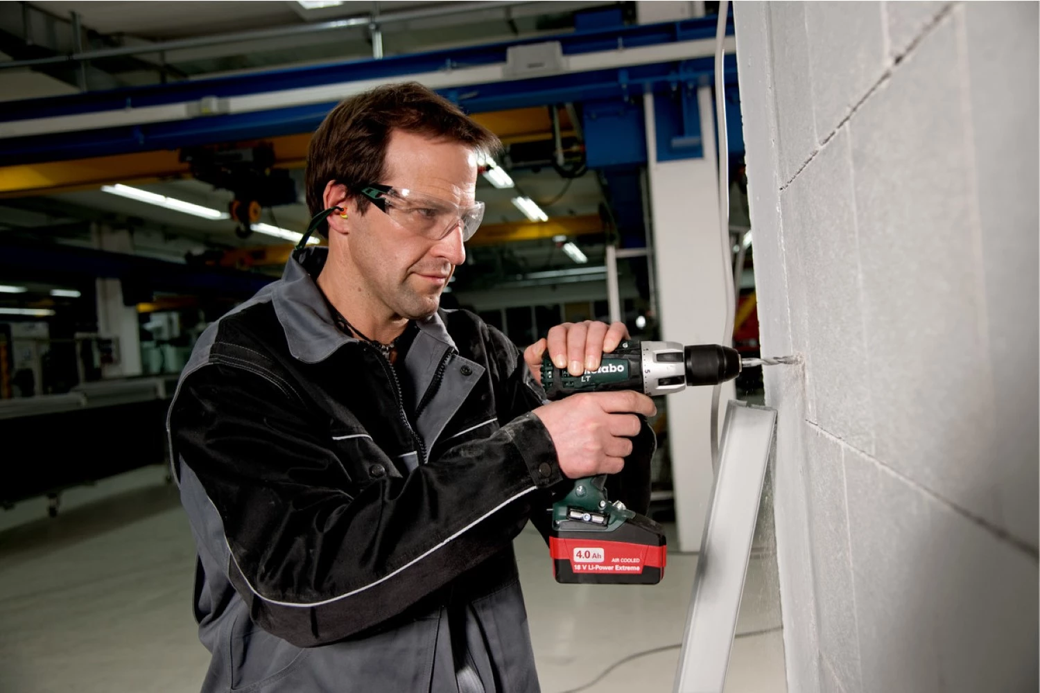 Metabo SB 18 18V Li-Ion Accu Klop-/boormachine Set In Koffer (2x 2,0Ah Accu) - 48Nm thumbnail 3