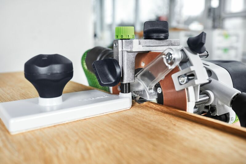 Festool 486058 Omlijmplaat Voor OF 900 / OF 1000 / OF 1010 - Detailed view of the product