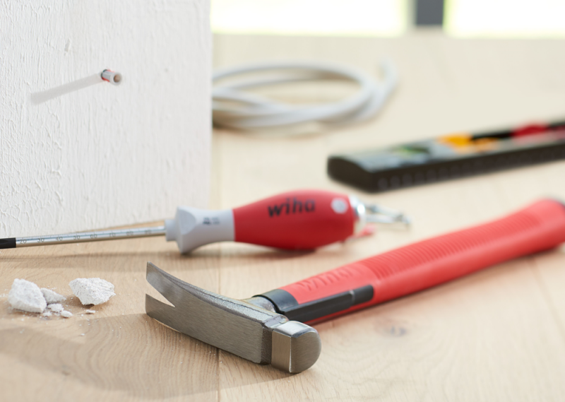 Wiha SB846300E Elektrikerhammer - Detailed view of the product