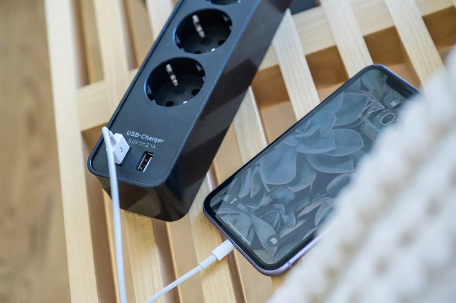 Brennenstuhl 1153240006 Ecolor Stekkerdoos Met USB - 4-voudig - 1,5m - H05VV-F 3G1,5 - Zwart thumbnail 4