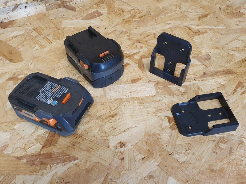 StealthMounts BM-RG18-BLK-6 Accuhouders Voor Ridgid/AEG 18V - Zwart - 6 Stuks - Detailed view of the product