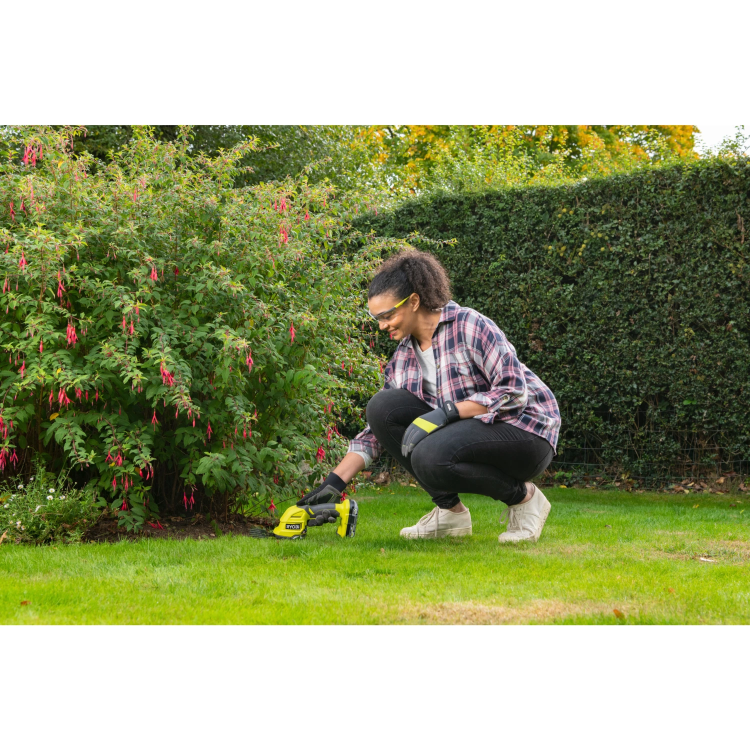 Ryobi RY18GSA-0 One+ 18V Li-ion Accu 2-in-1 Snoeischaar Body - 200mm thumbnail 4