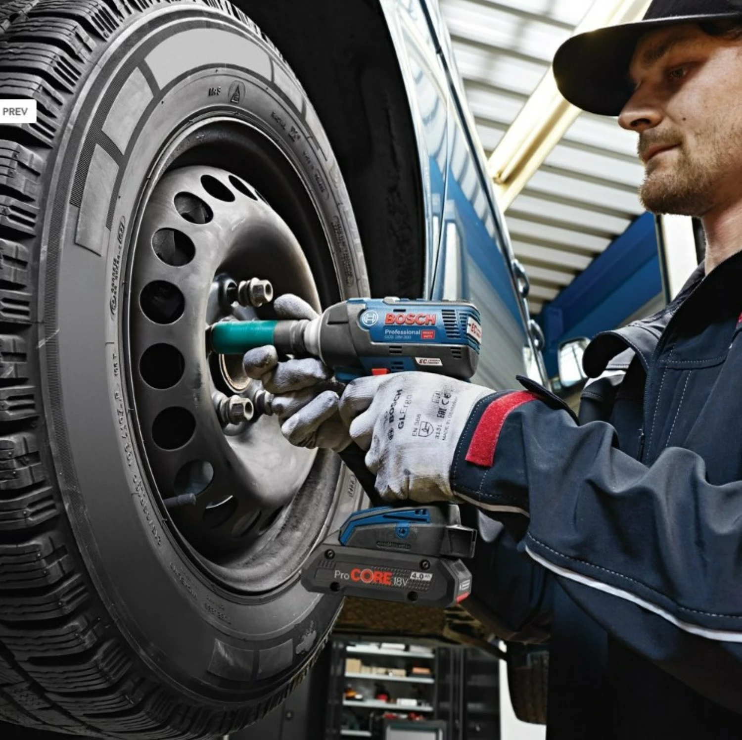 Bosch GDS 18V-300 18V Li-Ion Accu Slagmoersleutel Set (2x 4.0Ah Accu) In L-Boxx - 1/2"- 300Nm thumbnail 2