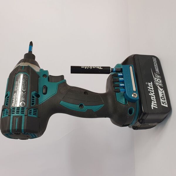 StealthMounts BH-MK-BLU-2 Magnetische Bithouder Voor Machines Makita LXT - Blauw - 2-pack - Detailed view of the product