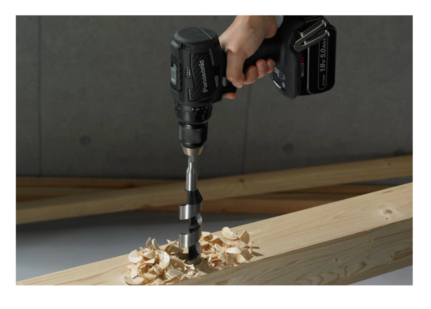 Panasonic EY79A3X 18V Li-Ion Accu Klopboor- /schroefmachine Body - 50Nm - Koolborstelloos thumbnail 2