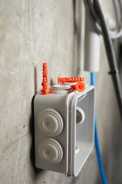Spit 057080 Nylonplug D Met Kraag - 6 X 30mm (100st) - Detailed view of the product