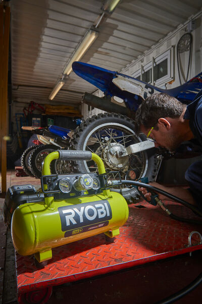 Ryobi R18AC-0 18V Li-Ion Accu Compressor Body - 120bar - Detailed view of the product