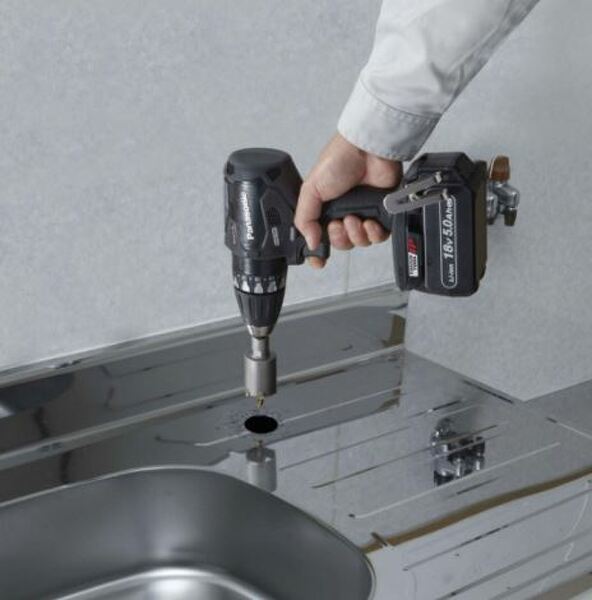 Panasonic EY74A3X 14,4-18V Li-Ion Accu Boor-/schroefmachine Body - Koolborstelloos - Detailed view of the product