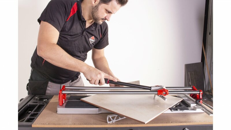 Rubi 14990 Speed-92 Magneet Tegelsnijder In Koffer - 920mm - Detailed view of the product