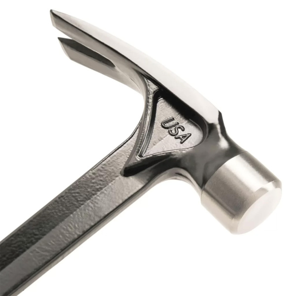 Estwing EB-15SR Rechte Klauwhamer Ultra - Vinyl Zwarte Handgreep - 420 Gram Kopgewicht - Detailed view of the product