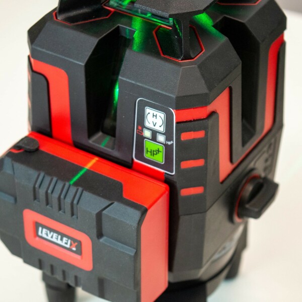 Levelfix CCL680G Kruislijnlaser 360° Set In Koffer - Groen - 40m - 360° Horizontaal + 4 Verticaal Lijnen - IP54 - Detailed view of the product