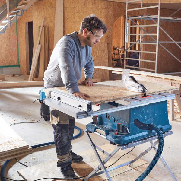 Bosch GTS 635-216 Zaagtafel + Onderstel GTA 560 - 1600W - 216 X 30mm - Detailed view of the product