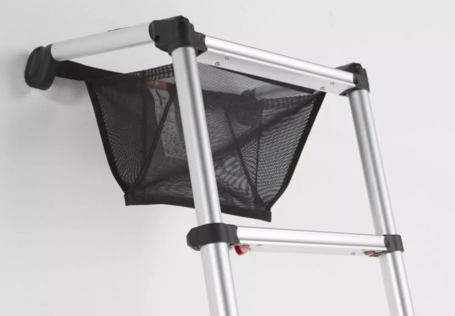 Altrex TL Smart Up Pro Telescoopladder - Aluminium - 1 X 13 Sporten - Max. Werkhoogte 4,85m - Met Stabiliteitsbalk thumbnail 4