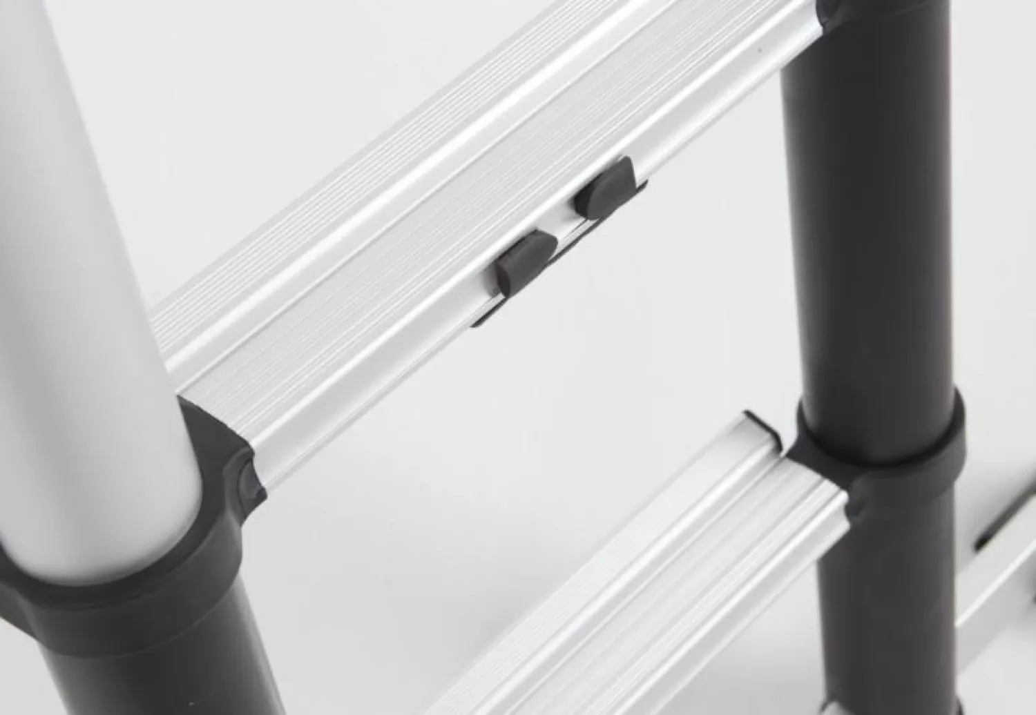 Altrex TL Smart Up Pro Telescoopladder - Aluminium - 1 X 13 Sporten - Max. Werkhoogte 4,85m - Met Stabiliteitsbalk thumbnail 3